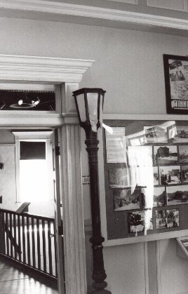 Apr04_01.jpg (29900 bytes)